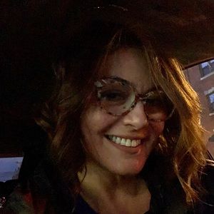 Meet your Posher, Veronica